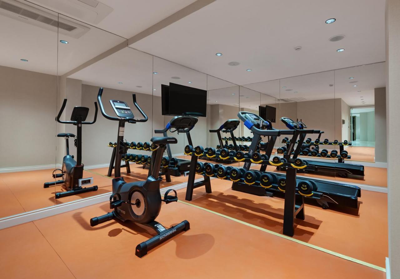 Gleam Collection Hotel Estambul Exterior foto The gym at the hotel